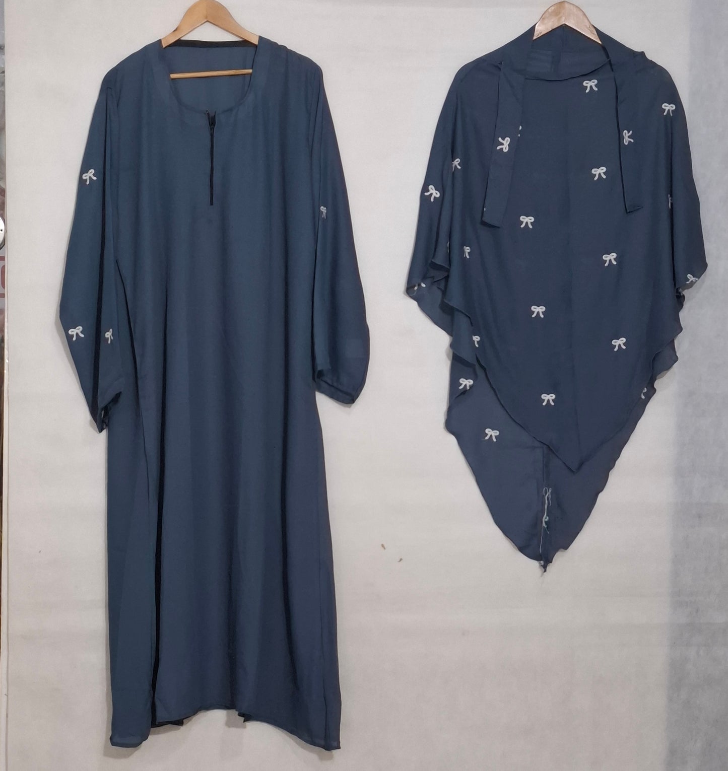 Luxury Bow Embroidered Khimar Abaya – Manjan Dual Jorjjet Fabric