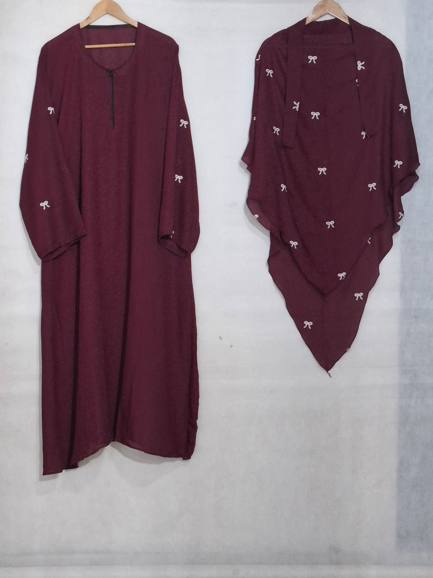 Luxury Bow Embroidered Khimar Abaya – Manjan Dual Jorjjet Fabric