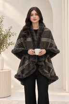 Double Cape Shawl 01