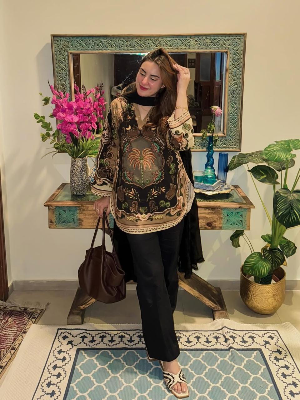 Nyrah Digital Short 2 piece