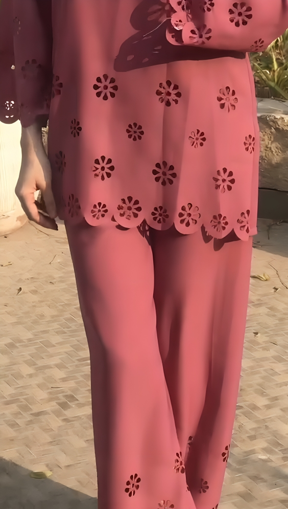 Zoya Cut Work 2-Piece