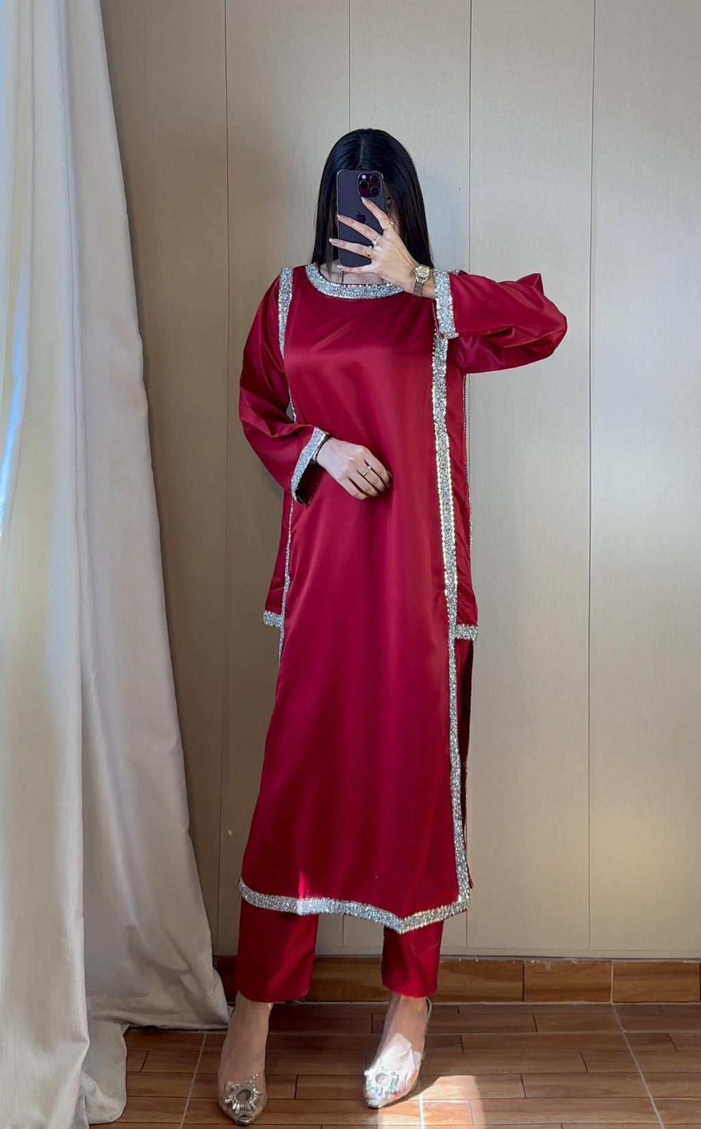 Zyra Silk Set