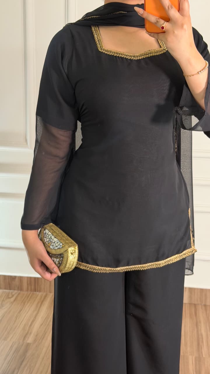 Laila Copper Luxe