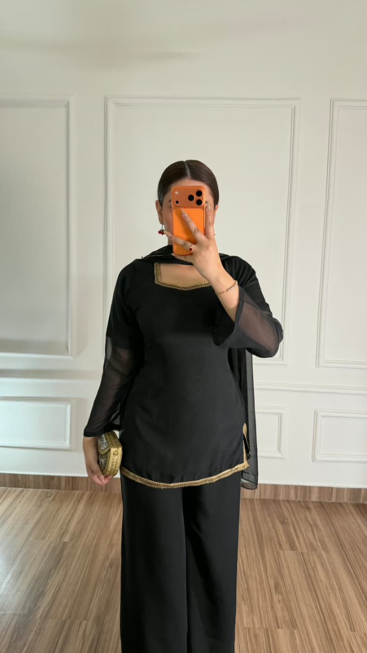 Laila Copper Luxe