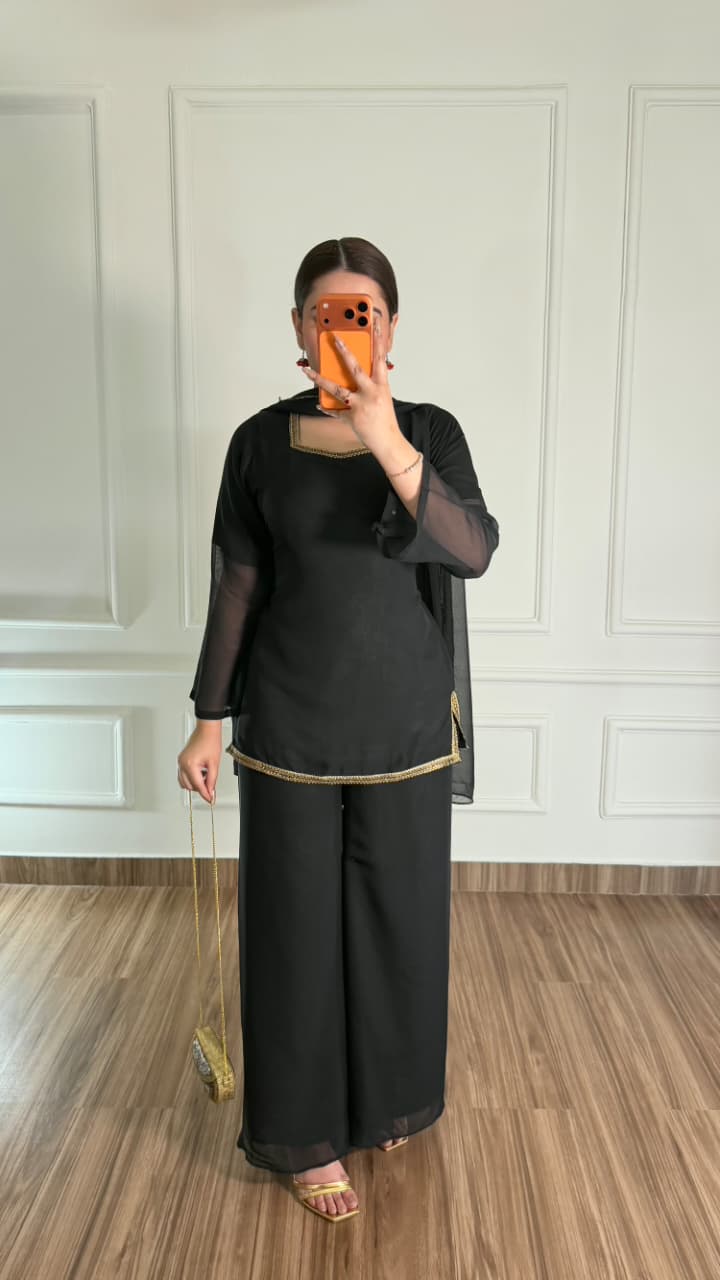 Laila Copper Luxe