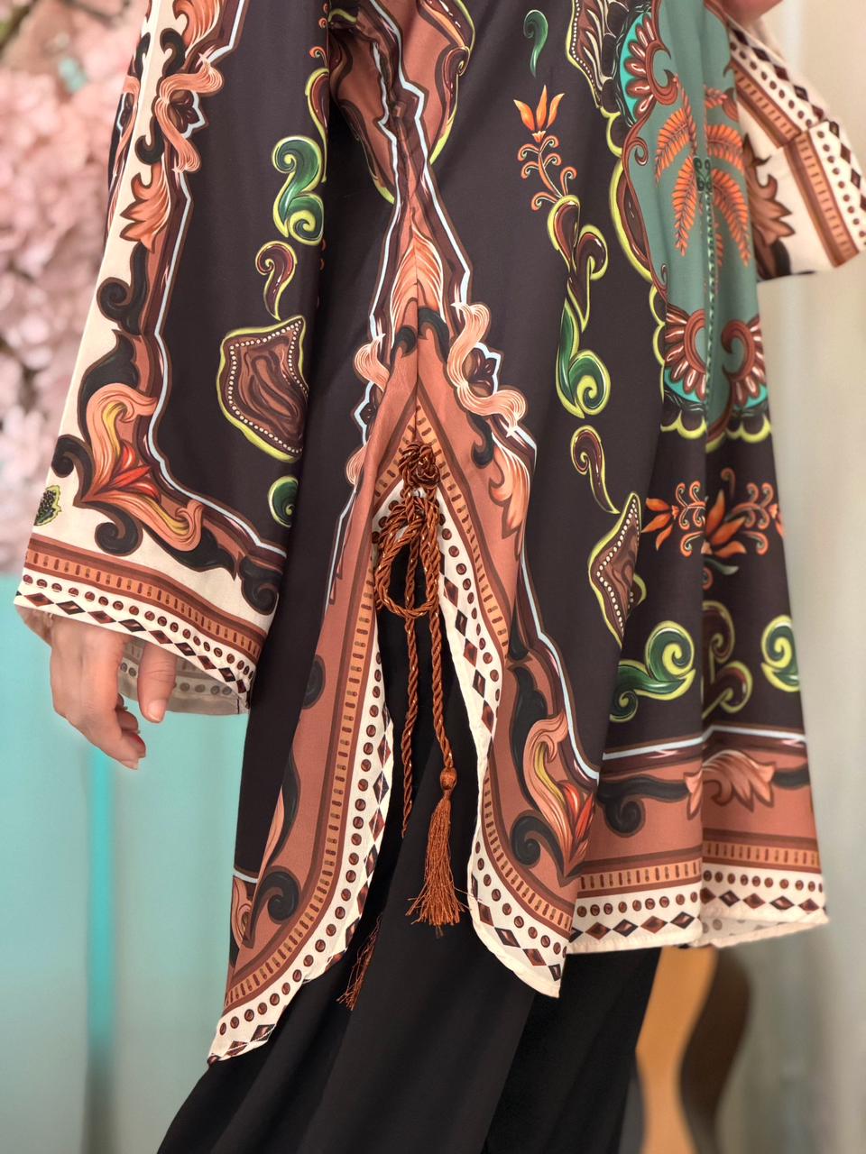 Nyrah Digital Short 2 piece