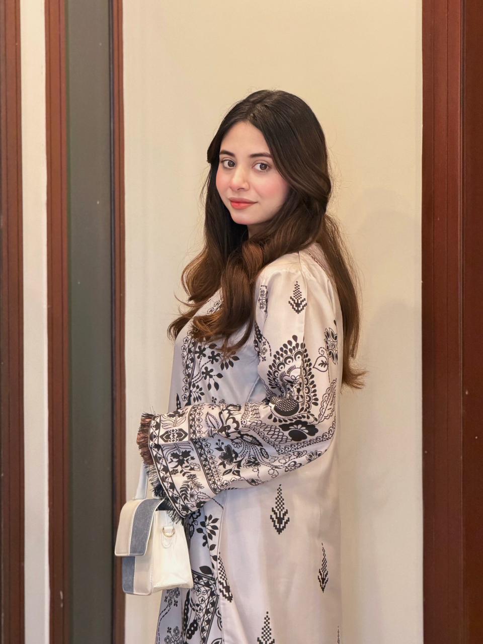 Ayra Digital Long 2 piece