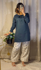 Zarnish Embroidered 2-Piece