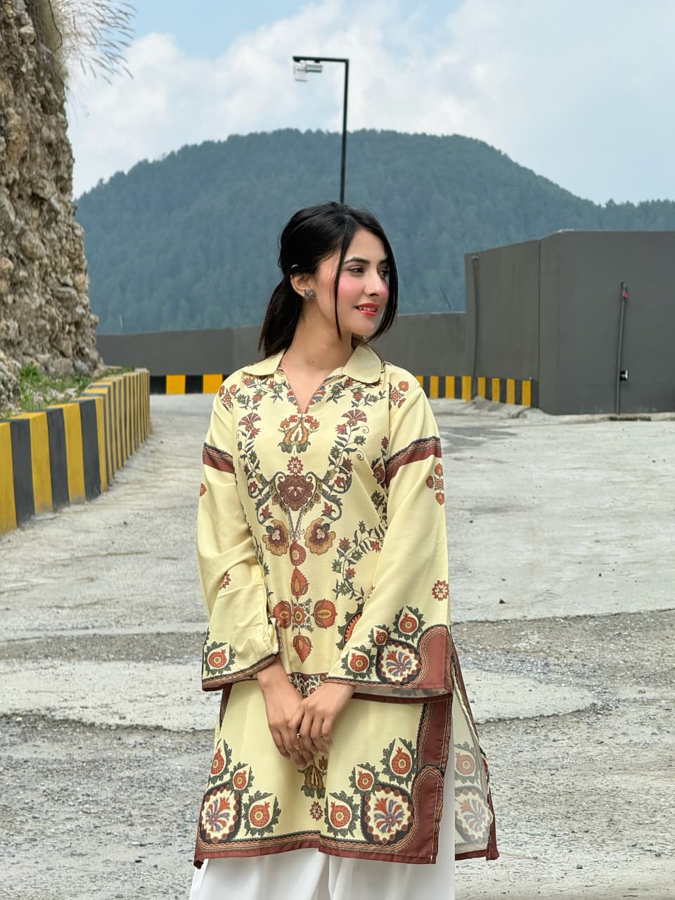 Zarmina Digital Short 2 Piece