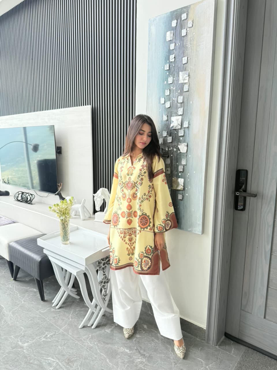 Zarmina Digital Short 2 Piece