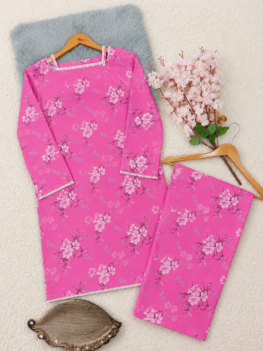 Lawn Farshi Shalwar Set