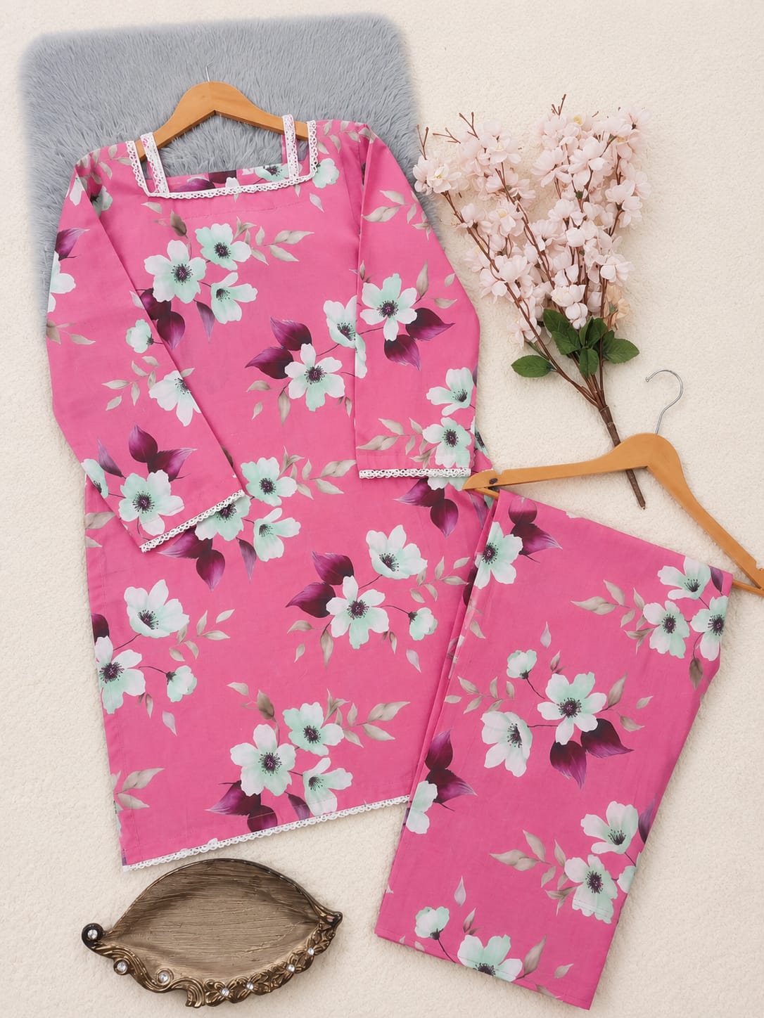 Lawn Farshi Shalwar Set