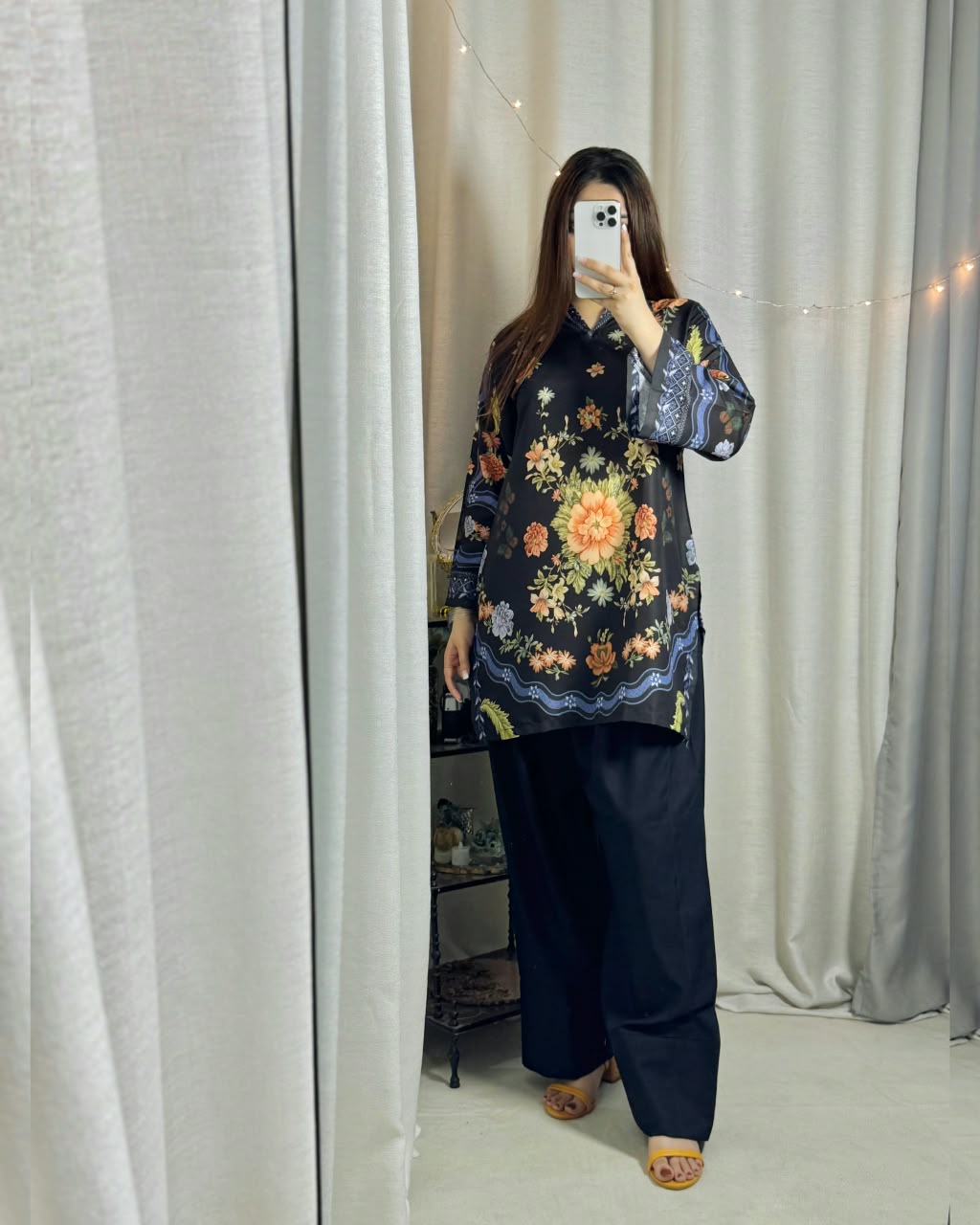Inaya Digital Short 2-Piece