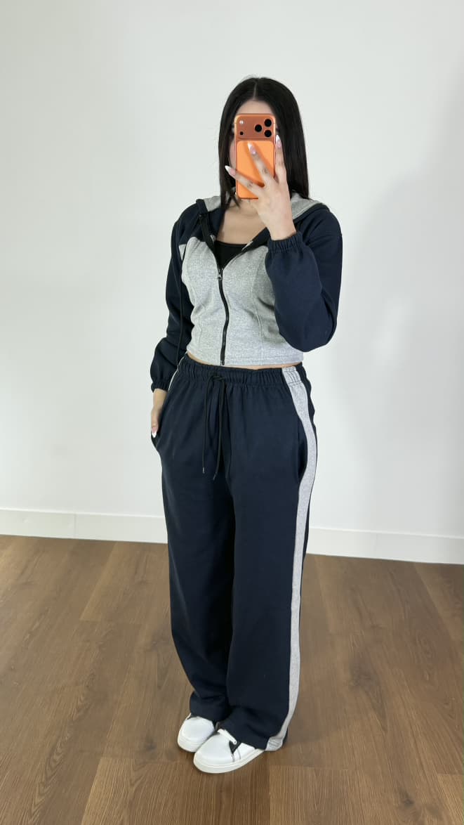 Pannel Track Suit