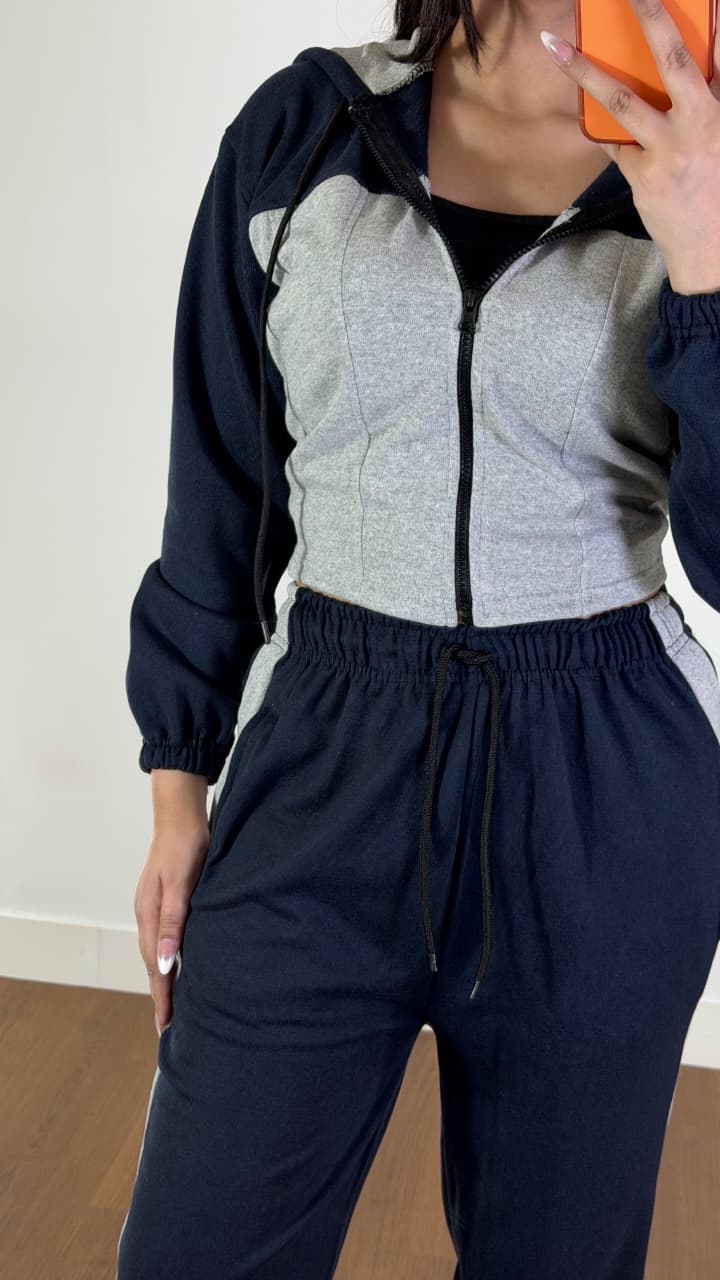 Pannel Track Suit