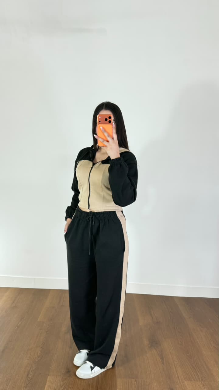 Pannel Track Suit